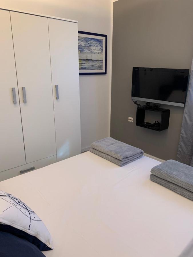 קוסטרנה Apartments Lota מראה חיצוני תמונה